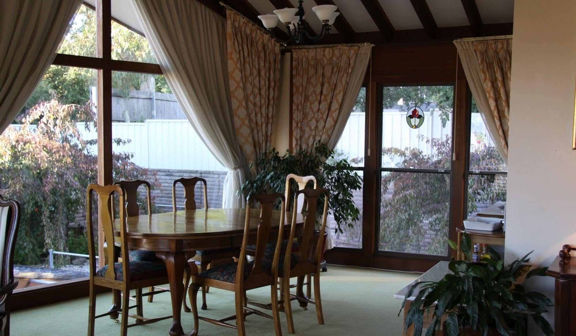 Bathurst Heights Bed & Breakfast Esterno foto